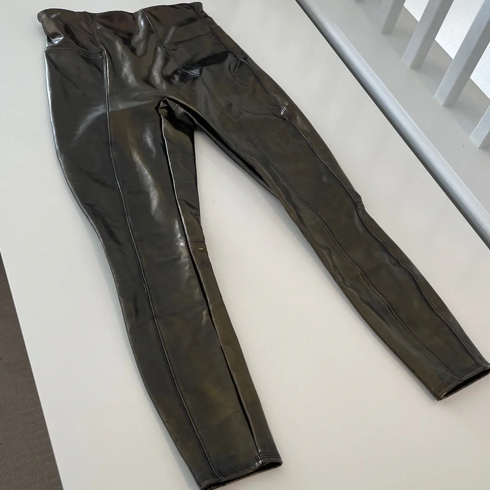 SPANX Faux Patent Leather Shiny Brown Bronze Metallic Leggings Small